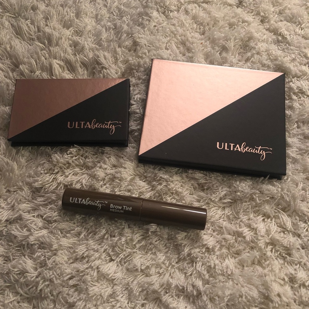 Mini Eyeshadow, highlighter /bronzer and brow tint